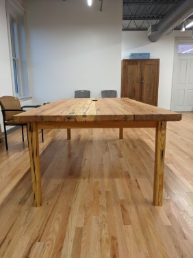 side view of assmbled table in office